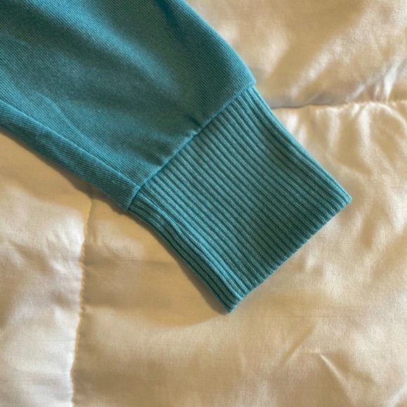 💚 Zenana Outfitters Button Up Sweater Blue 1x - Picture 4 of 6